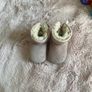 UGG baby girl shoes size 18 eu Image 2