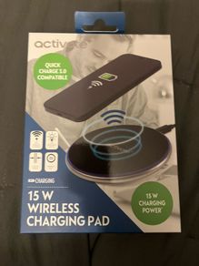 Wireless Fast Charger pad 15 watt usb c Compatible with Qi Charge Devices, Most of The Apple iPhone and Android Devices Samsung Lg Sony Huawei