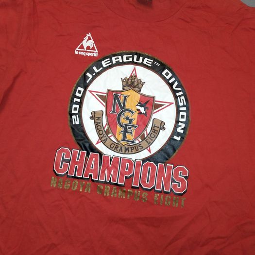 Nagoya Grampus Eight (M) 2010 J League Champions Tee SHirt Tshirt Jersey Le Coq Sportif Vintage Retro Soccer Football Japan  Red Medium