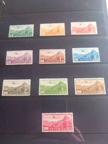 10 Chinese 1930s stamps of plane over Great Wall, D18 post 3e
