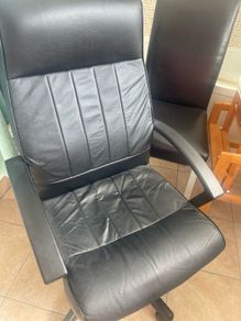 Office / desk chair