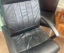 Office / desk chair