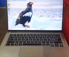 Dell Latitude 7400 2-in-1 - i5 8th Gen | 8GB RAM | Touchscreen | 256GB NVMe