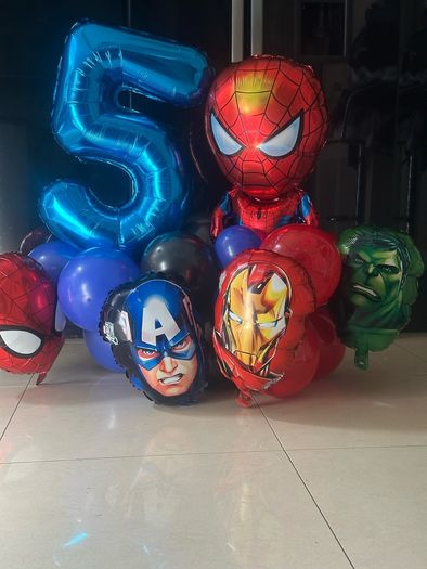 Super hero balloons with number