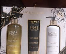 Set Baylis & Harding BNWT