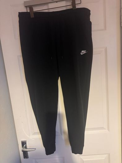 Nike black skinny ladies joggers size XL UK18 EU46 Postage included