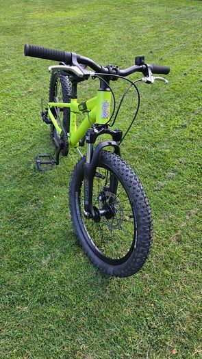 20" Voodoo Sobo - As New