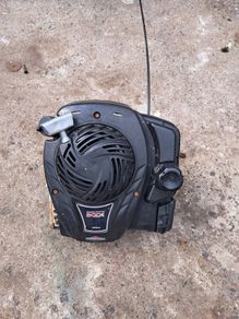 Lawnmower engines