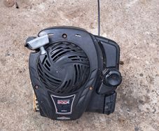Lawnmower engines