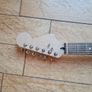 Squier Cyclone - Vintage modified Image 9