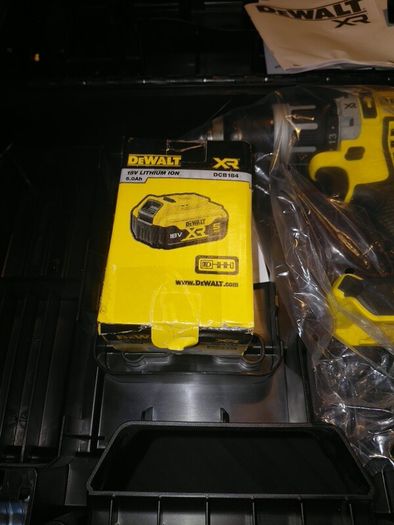 Dewalt 18v XR Brushless Combi drill