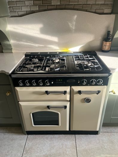 Rangemaster Classic 90 Dual Fuel Range Cooker Cream & Chrome