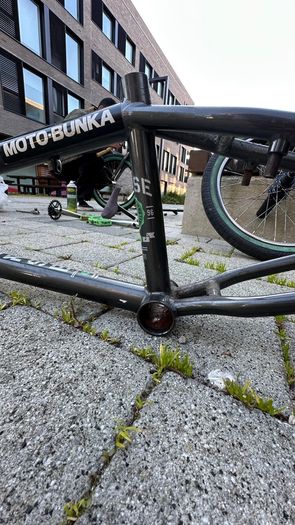 Bmx frame