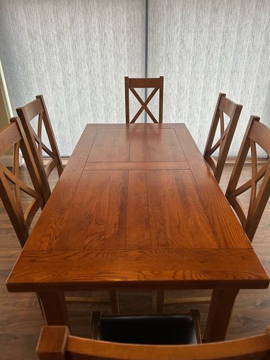 Kitchen Table and 6 Chairs