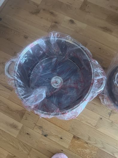 Royalty line pots