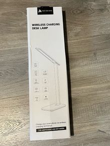 Desk lamp