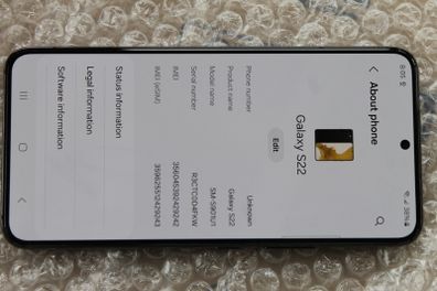 Samsung  S22