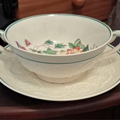 Wegewood soup cup