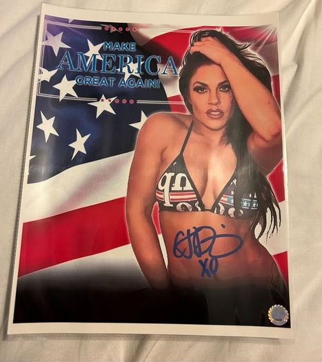 Assortment of autographs