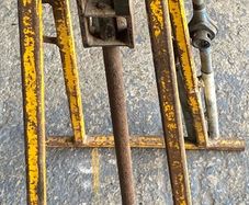 Pipe bender
