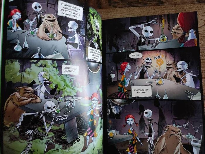 Disney Tim Burton's The Nightmare Before Christmas: The Battle For Pumpkin King, comic book, Age 6+