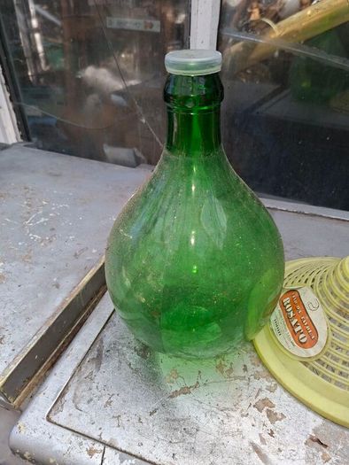 Very Large Old Italian 5Lt Wine Demijohn Green Glass Bottle in Basket, Postage Available,