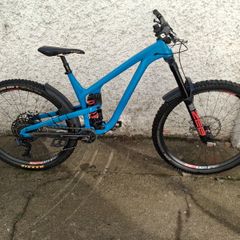 Propane Tyee Enduro Mountain Bike. Size Large