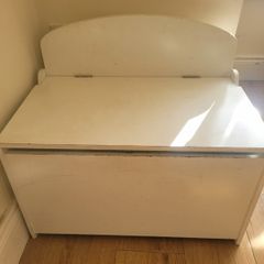toy chest