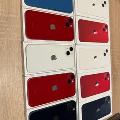 iPhone 13,128Gab (GRADE A Mint Like New) Original phone never been opened with Original Batteries UNLOCKED 3 Month Warranty Free Phone Cover and Screen Protector