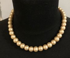 pearl necklace