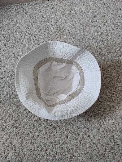 Cotton bucket hat cap 56cm in very good condition FREE STANDARD POSTAGE INCLUDED