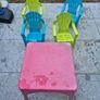 Outdoor table and chairs Image 2