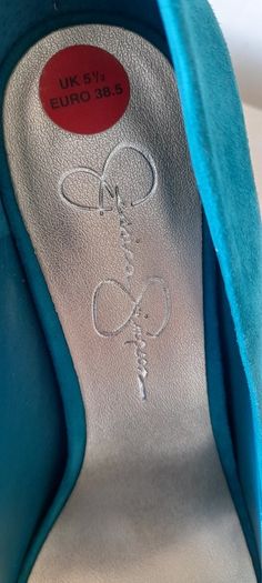 Jessica Simpson heels 5.5