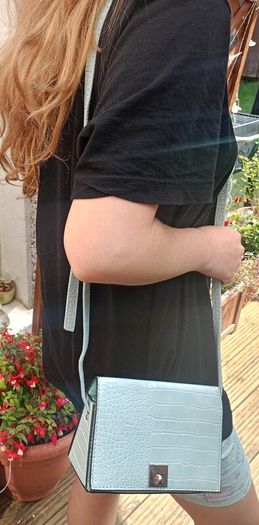 Mint handbag