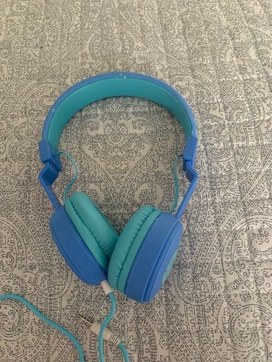 Planet Buddies Kids Headphones, Foldable Wired On Ear Headphones for Kids