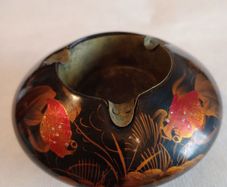 Vintage Hand Painted Oriental Lacquered Dish