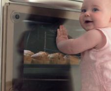 Clevamama oven door gaurd