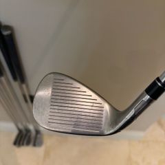 Taylormade sim 2 max irons