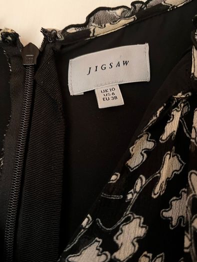 dress Jigsaw