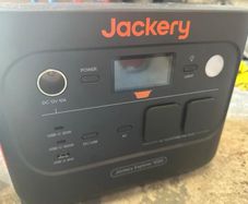 Jackery Explorer 1000 V2 Portable Power Station