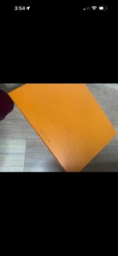 Louis Vuitton box