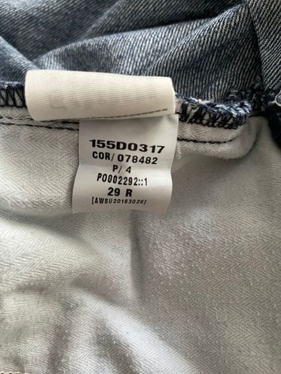 Abercrombie & Fitch Paper Bag High Rise Mom Jeans - Size 29 - Raw Hem