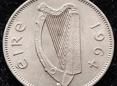 [#360] - Ireland 1964 | Irish 6p | Six Pence | Wolfhound | KM.13a | UNC