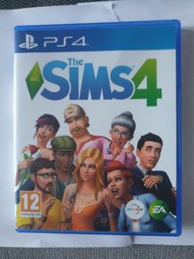 The Sims 4 PS4, Used Mint Condition