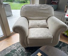 Free armchair