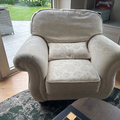 Free armchair