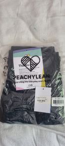 BNWT Peachylean Leggings