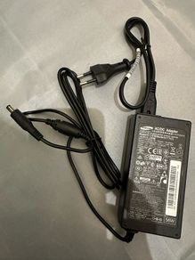 Samsung ac/dc adapter