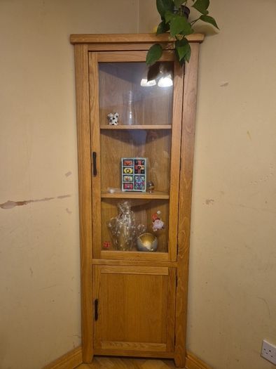 corner cabinet