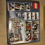 Lego Pet Shop 10218 Image 2